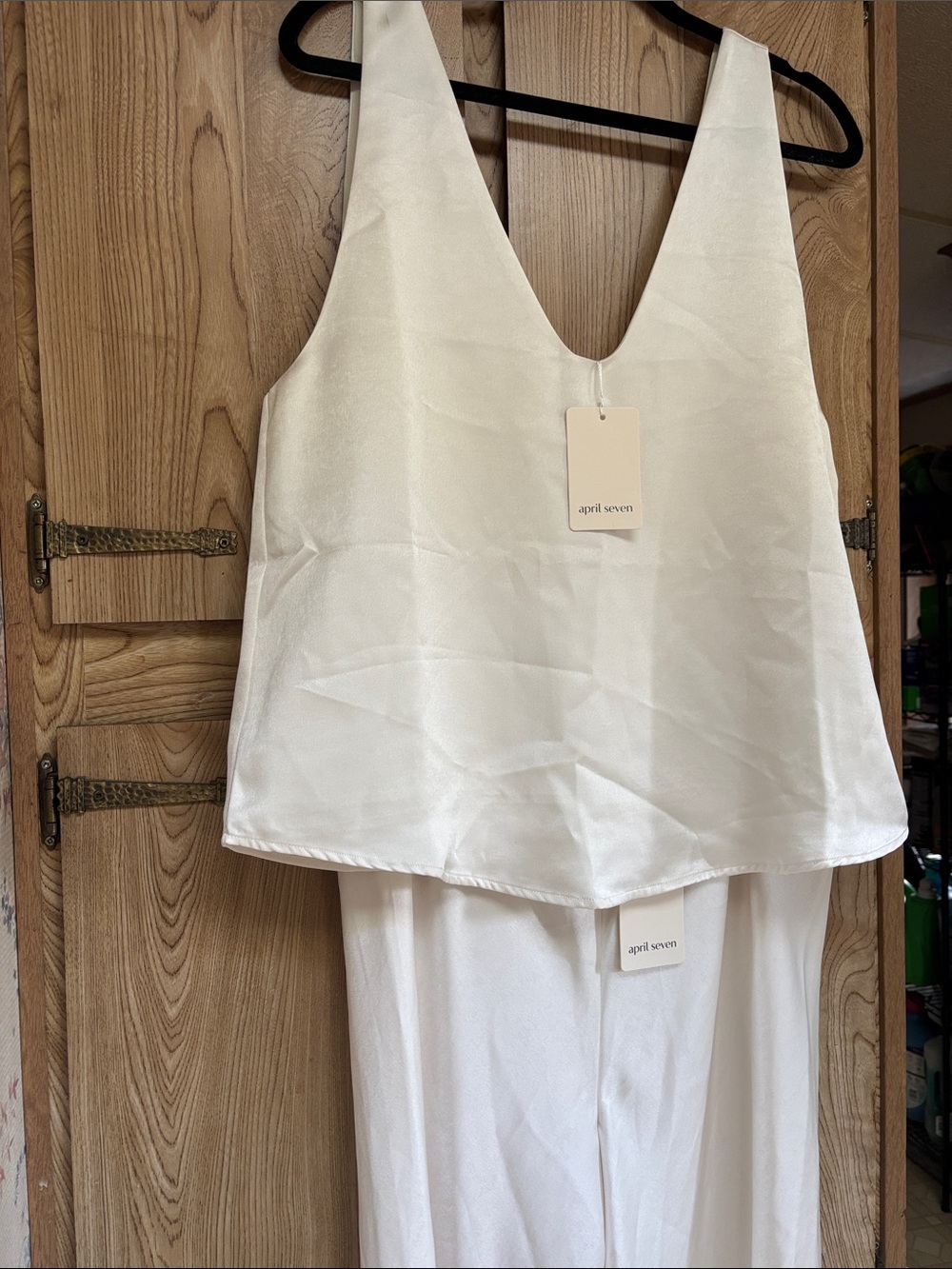 April Seven Satin Pant and Top Set Pearl White Beautiful Shade size XL womens